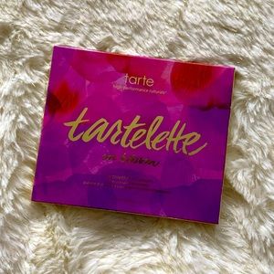 Tarte Tartelette in Bloom